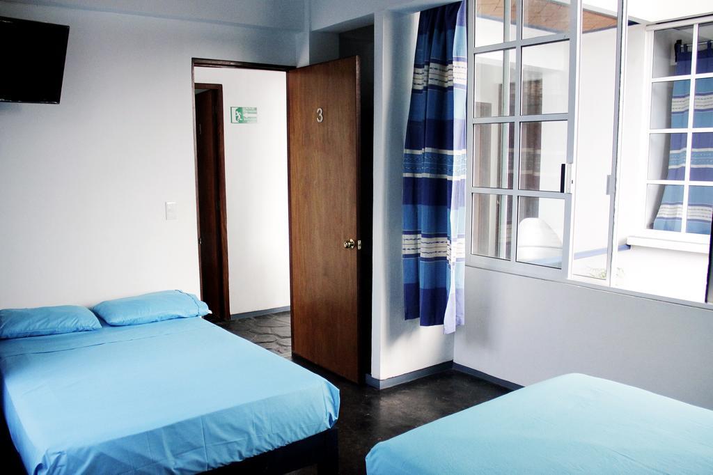 Hostal Azul Y Blanco Santa Cruz Huatulco Ngoại thất bức ảnh